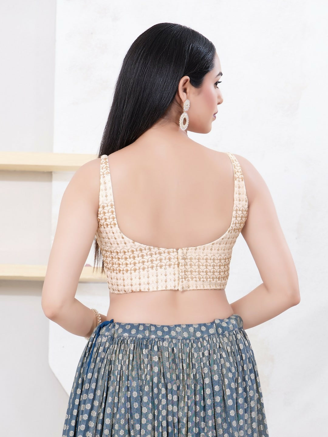 Joban Fashion Gold Shift Sleeveless Back Open Blouse - Dista