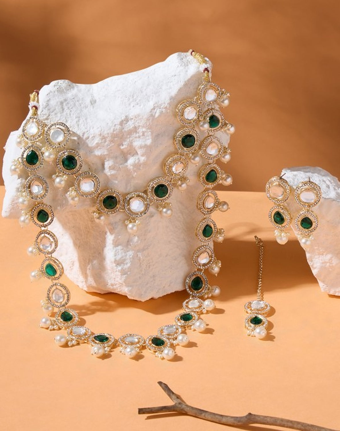 Jewel City Indian Kundan Gold-Plated Austrian Diamonds Studded & Beaded Jewellery Set