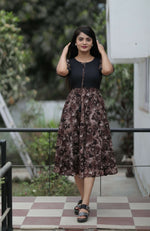 Thumbnail for Preksha Creation Women Top Georgette Fabric With Lining With Digital Print - Black - Distacart