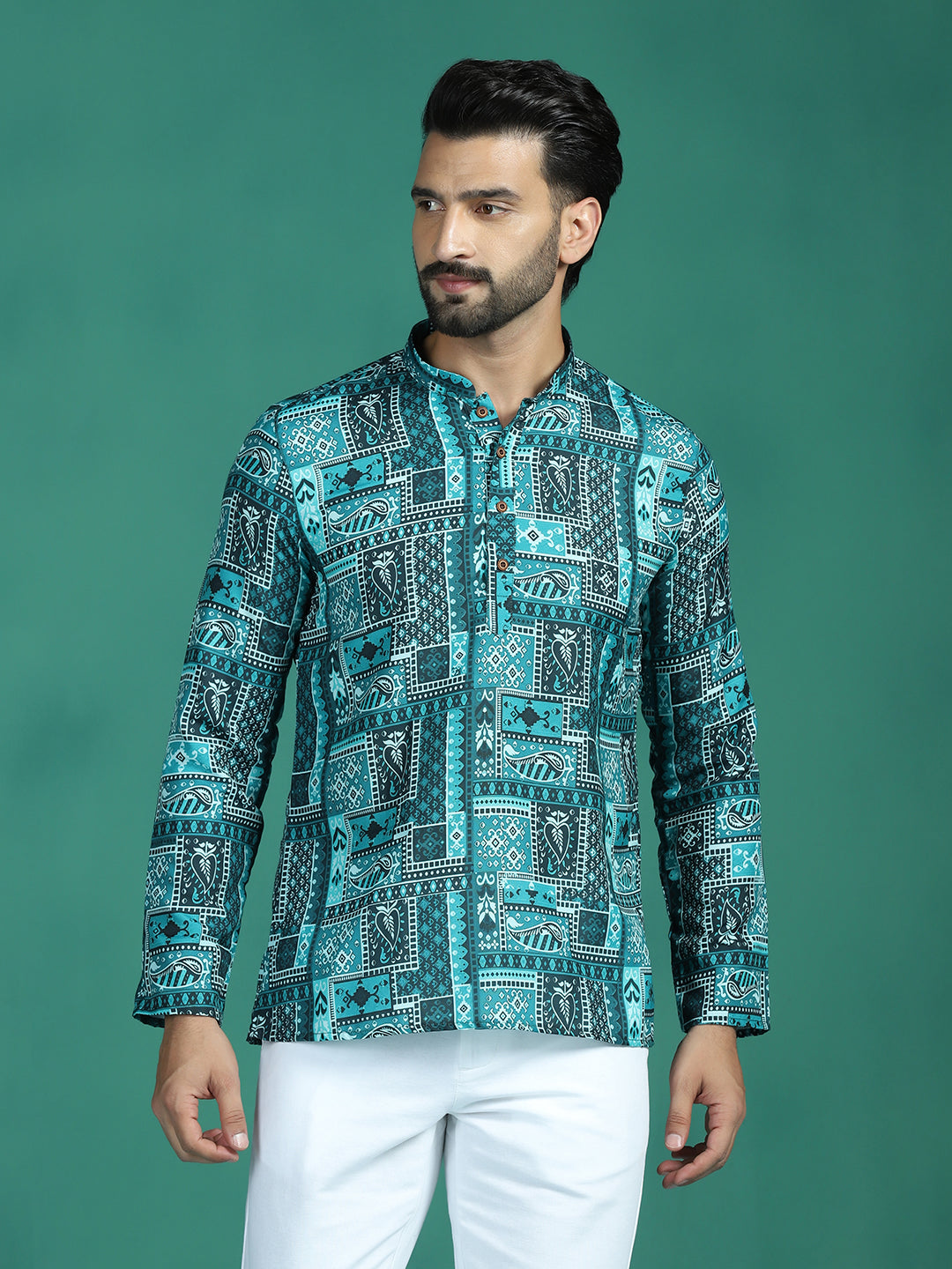 Zavaya Green Geometric Ethnic Print Rayon Short Kurta for Men - Dista