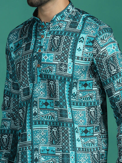 Zavaya Green Geometric Ethnic Print Rayon Short Kurta for Men - Dista