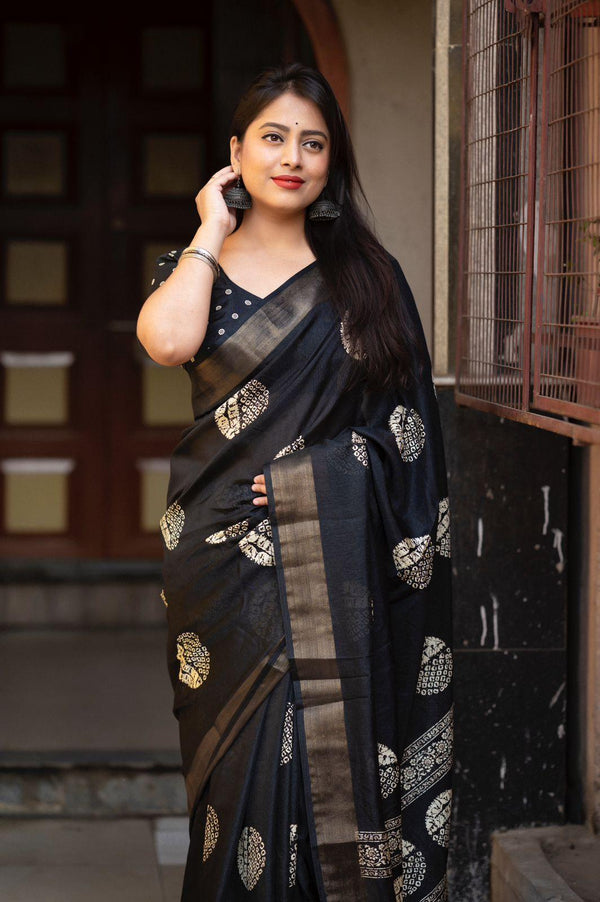 Black Cotton Crepe Batik Print Saree with Unstitched Blouse - Hiral Fashion - Distacart