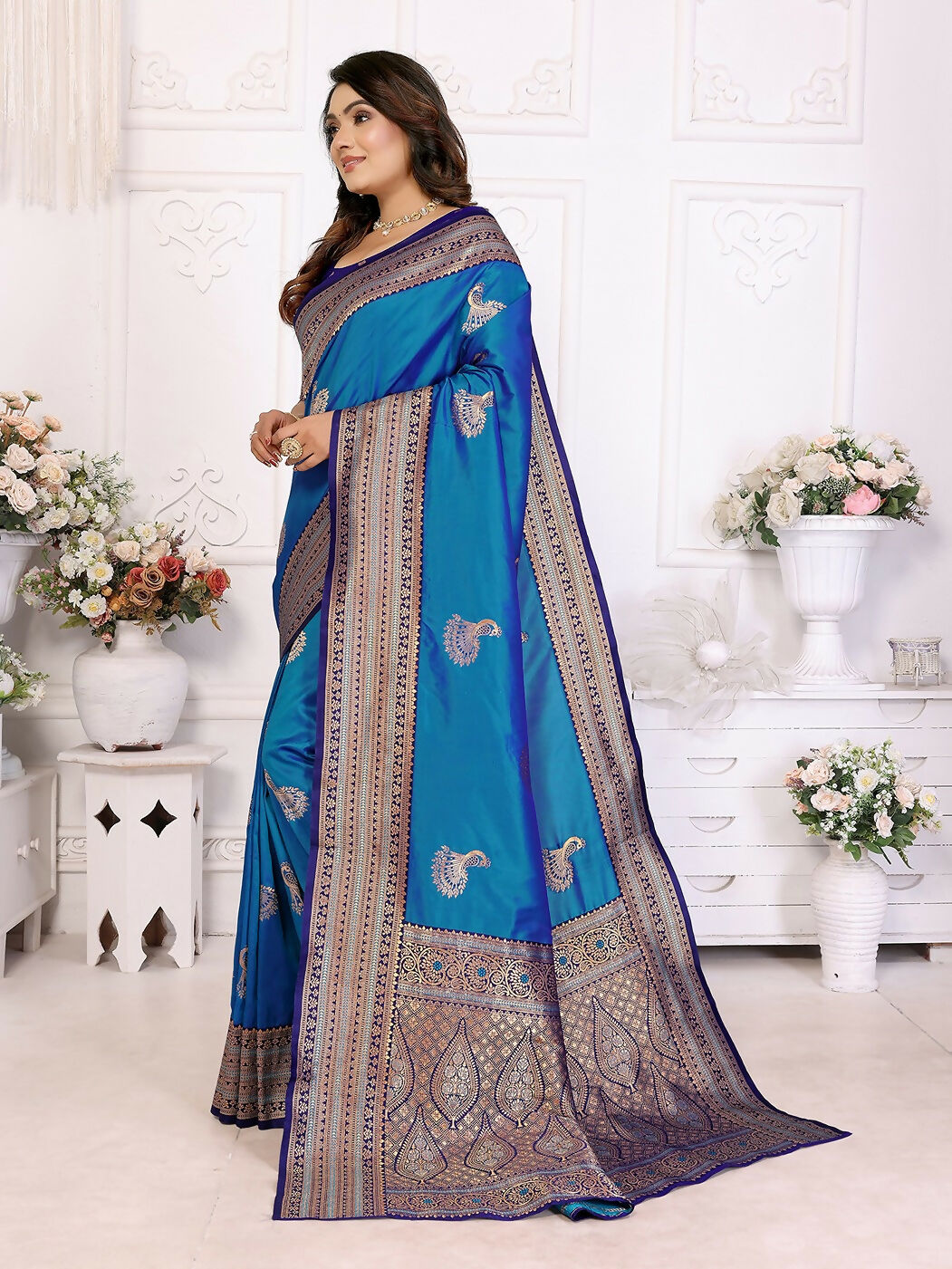 Joban Fashion Banarasi Royal Blue Small Butti Soft Silk Saree