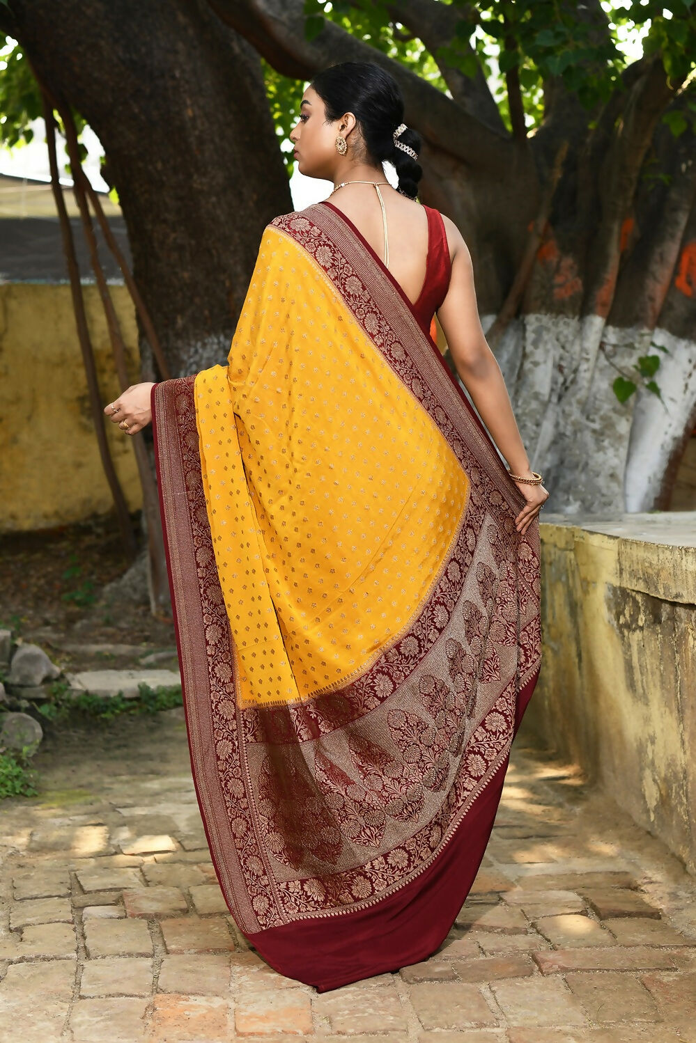 Joban Fashion Yellow Crepe Chiffon Pure Handloom Banarasi Silk Saree
