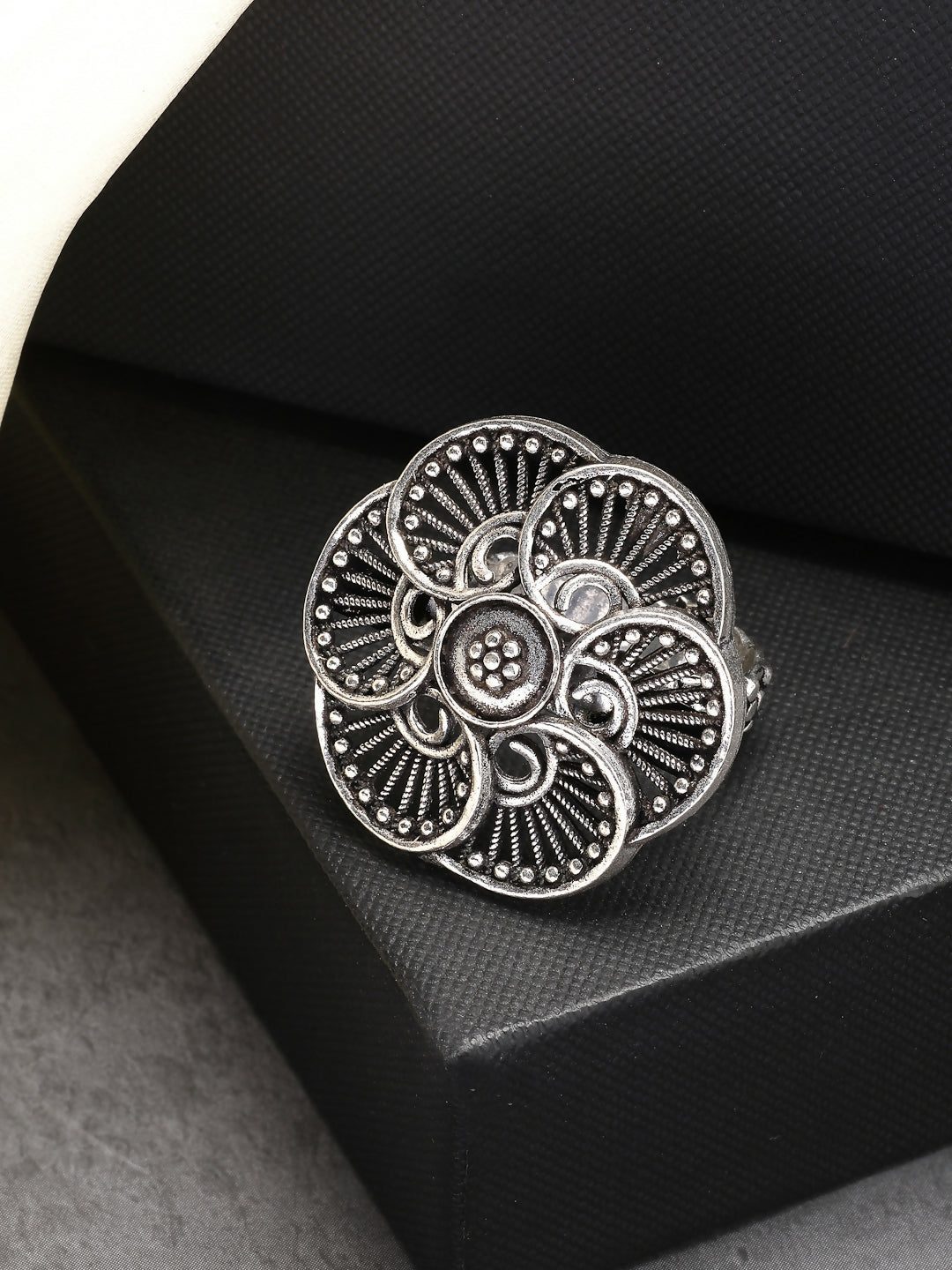 NVR Women's Silver-Toned Floral Shape Adjustable Finger Ring - Distacart