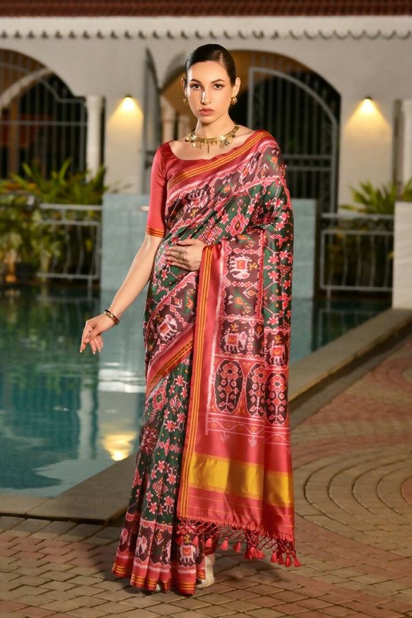 Vishnu Weaves Women's Green Banarasi Silk Patola Printed Saree with Blouse