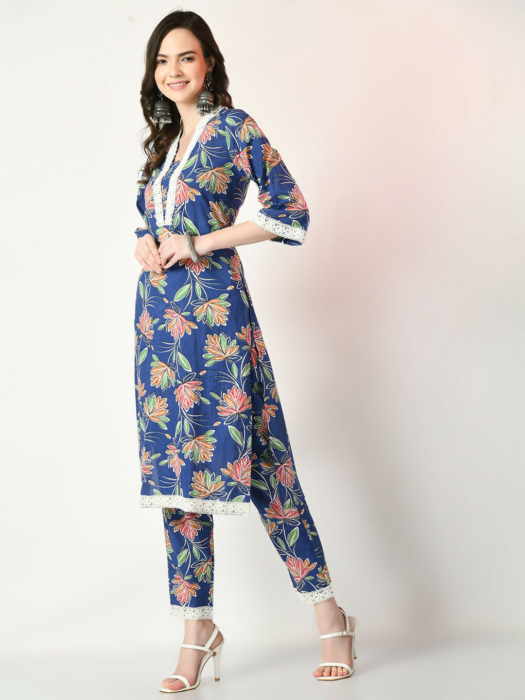 Myshka Women's Blue Printed Kurta With Trousers - Distacart