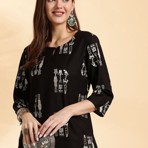 Anouk Women Printed Thread Work Kurta - Distacart