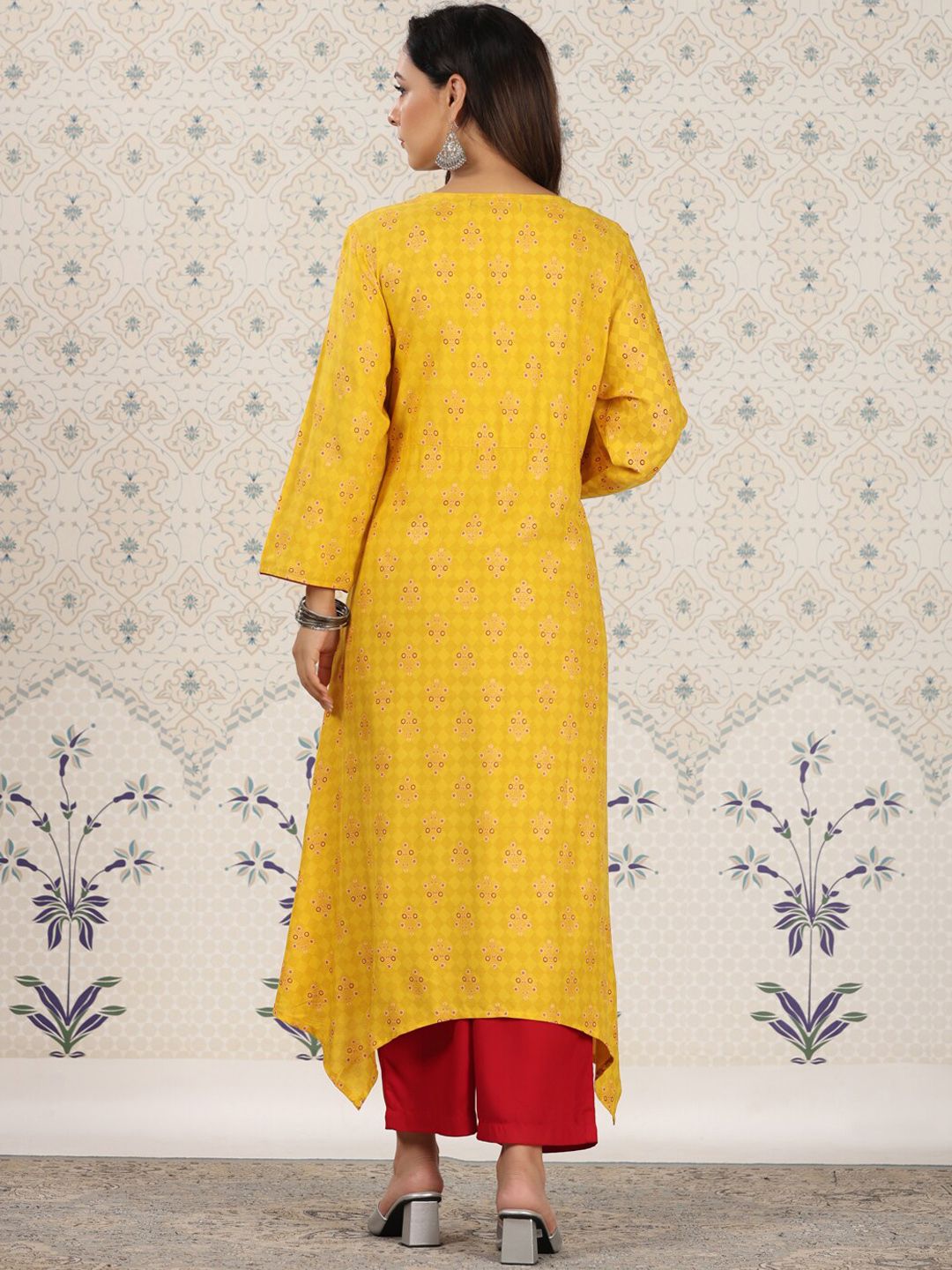 Ode by House of Pataudi Ethnic Motifs Printed V-Neck Asymmetric A-Line Kurta - Distacart