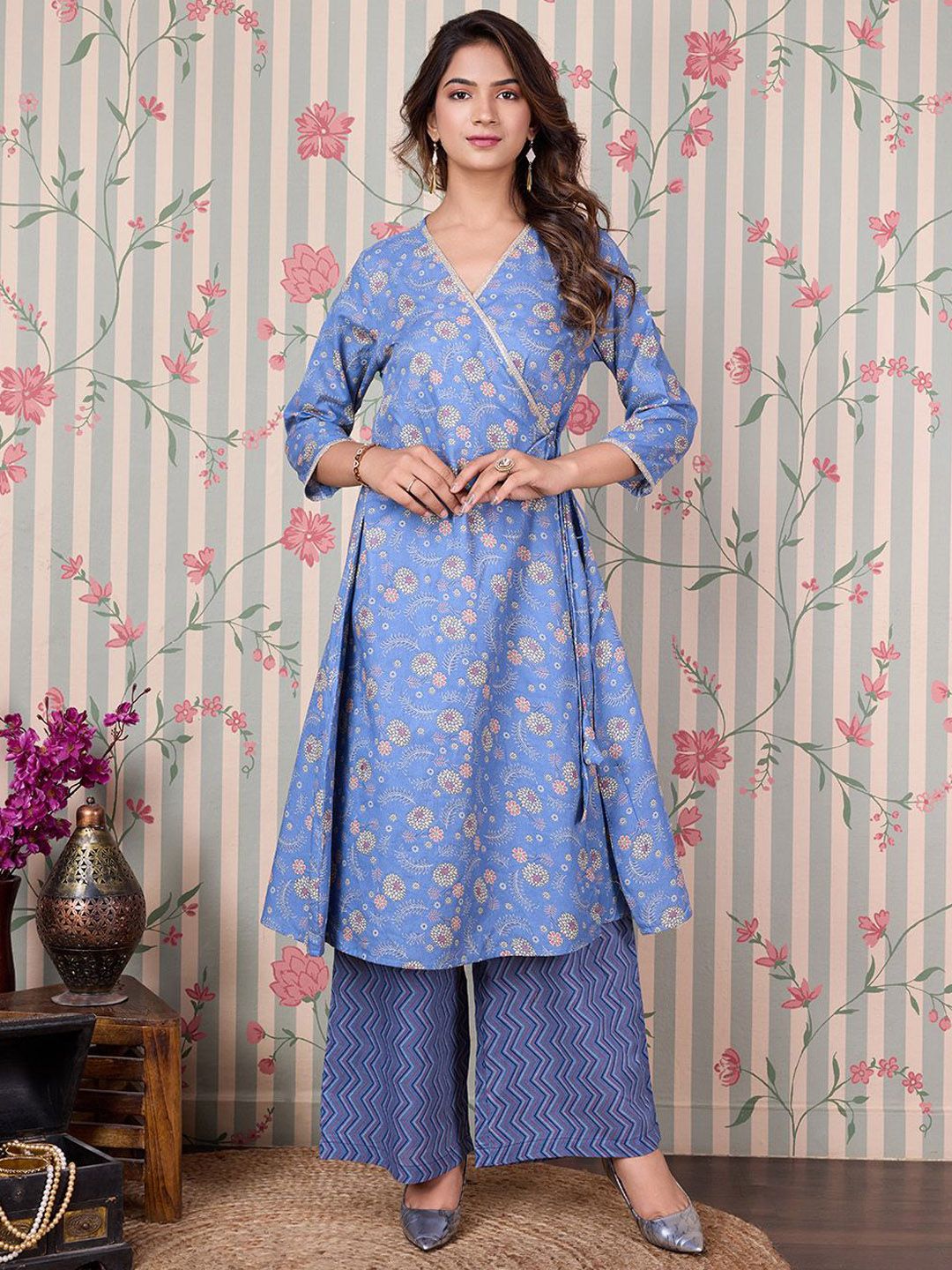 Ode by House of Pataudi Floral Printed Angrakha Gotta Patti Pure Cotton Kurta Set - Distacart