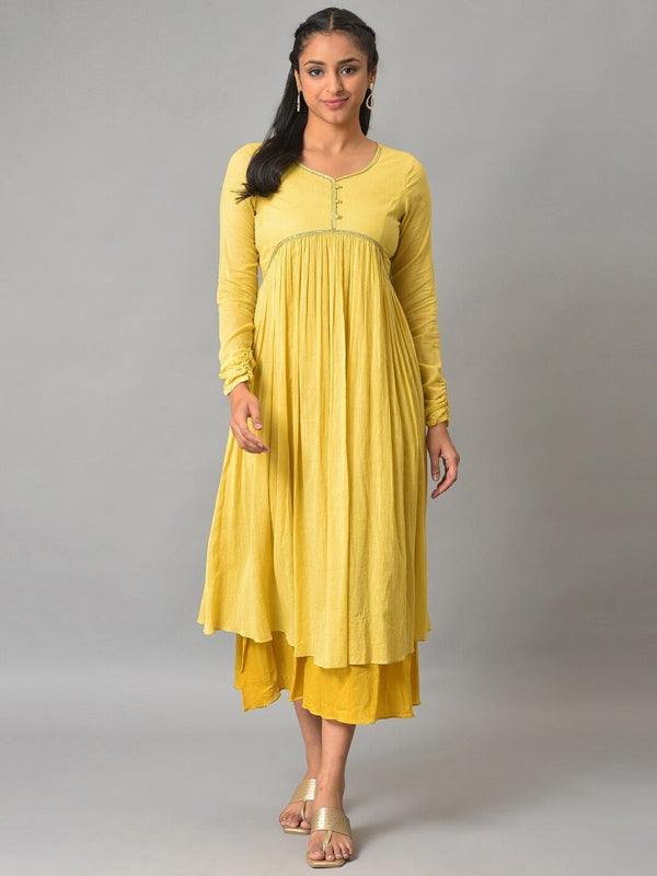 Buy AURELIA Fit & Flare Midi Dress Online At Low Price Buy AURELIA Fit & Flare Midi Dress Online At Low Price