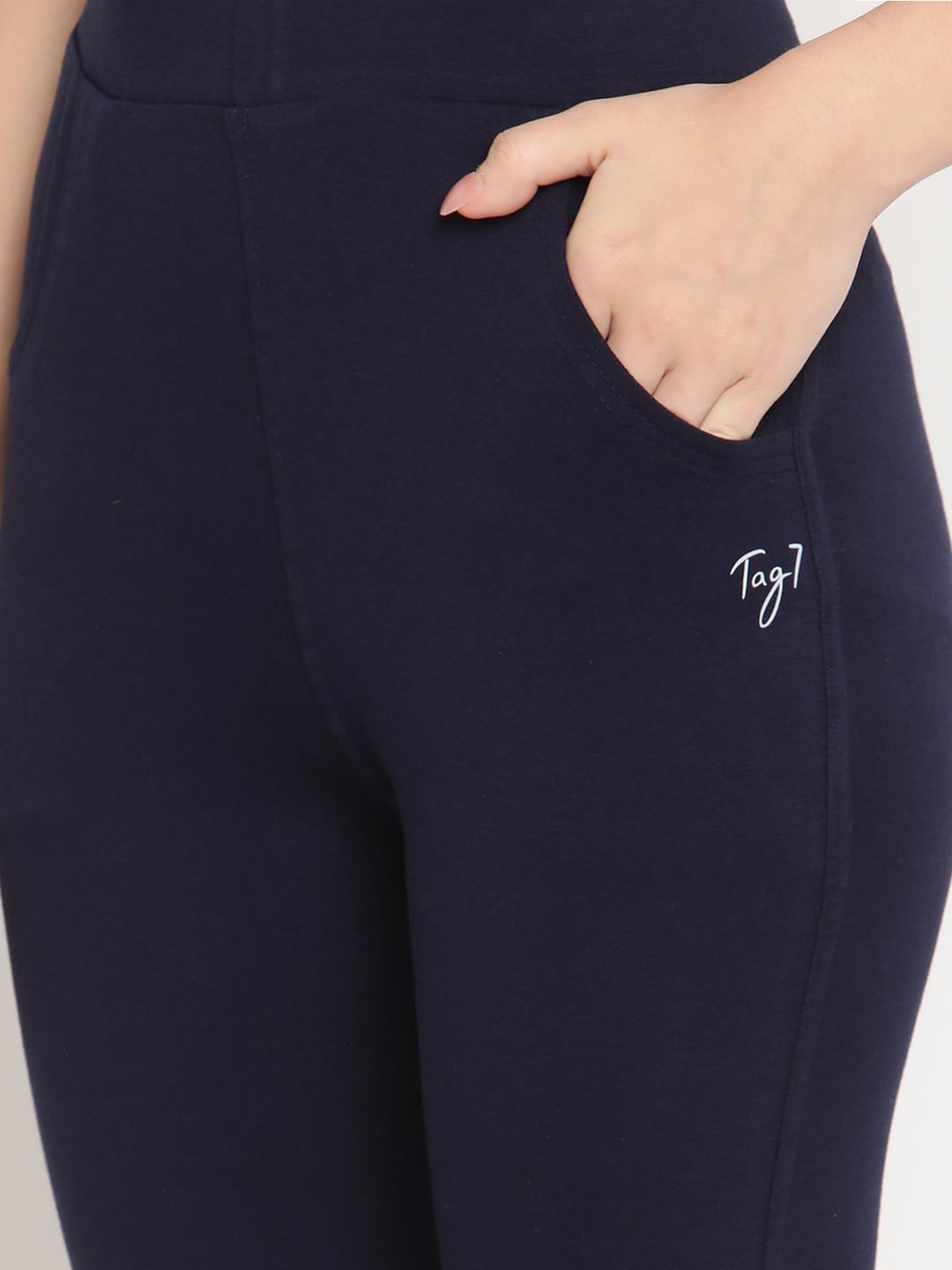 TAG 7 Women Navy Blue Solid Leggings - Distacart