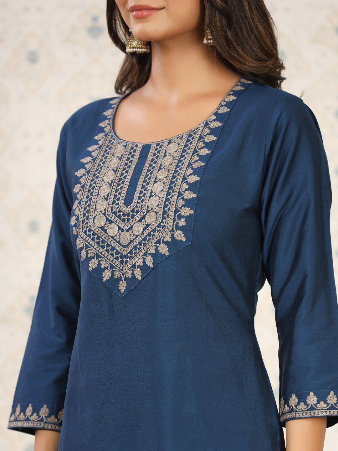 Ode by House of Pataudi Embroidered Yoke Design Straight Kurta - Distacart