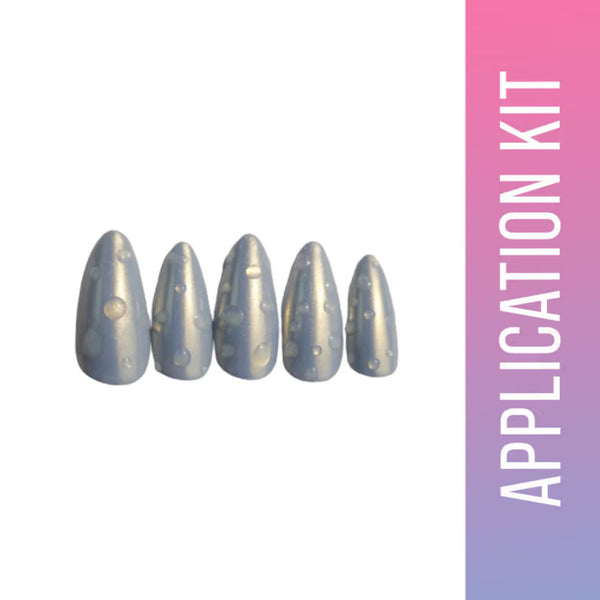 SOEZI Icey Spicy Reusable Press On Nails - Application Kit