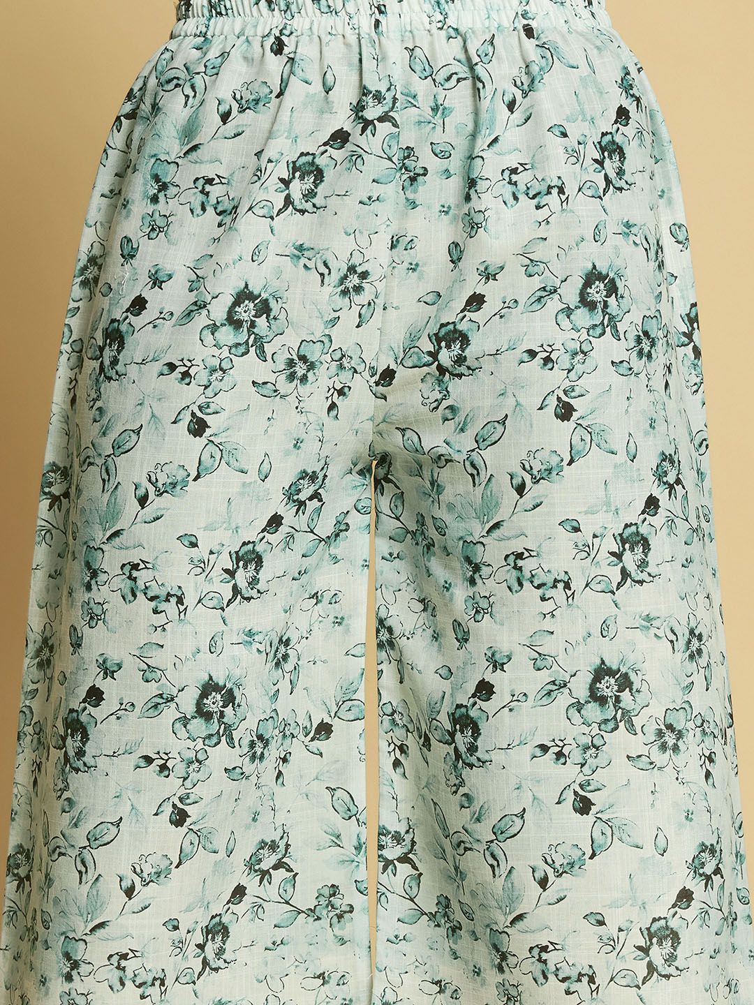 Sangria Green Floral Printed Sleeveless Straight Linen Kurta & Palazzo