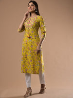 Thumbnail for Swasti Women Yellow & Pink Floral Printed Straight Kurta - Distacart
