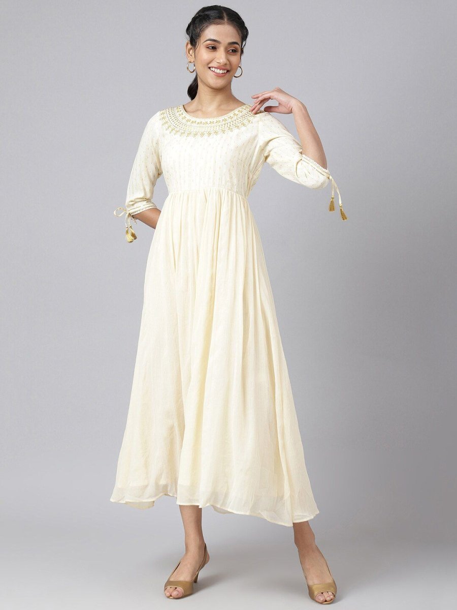 AURELIA Women Cream-Coloured Floral Round Neck Maxi Dress - Distacart