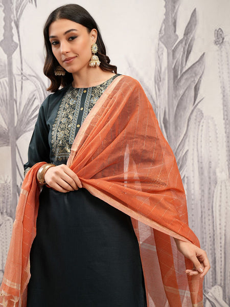 Vishudh Green Round Neck Printed Regular Straight Kurta with Trousers & With Dupatta