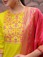 Thumbnail for Vishudh Green Embroidered Straight Kurta with Trouser & Dupatta