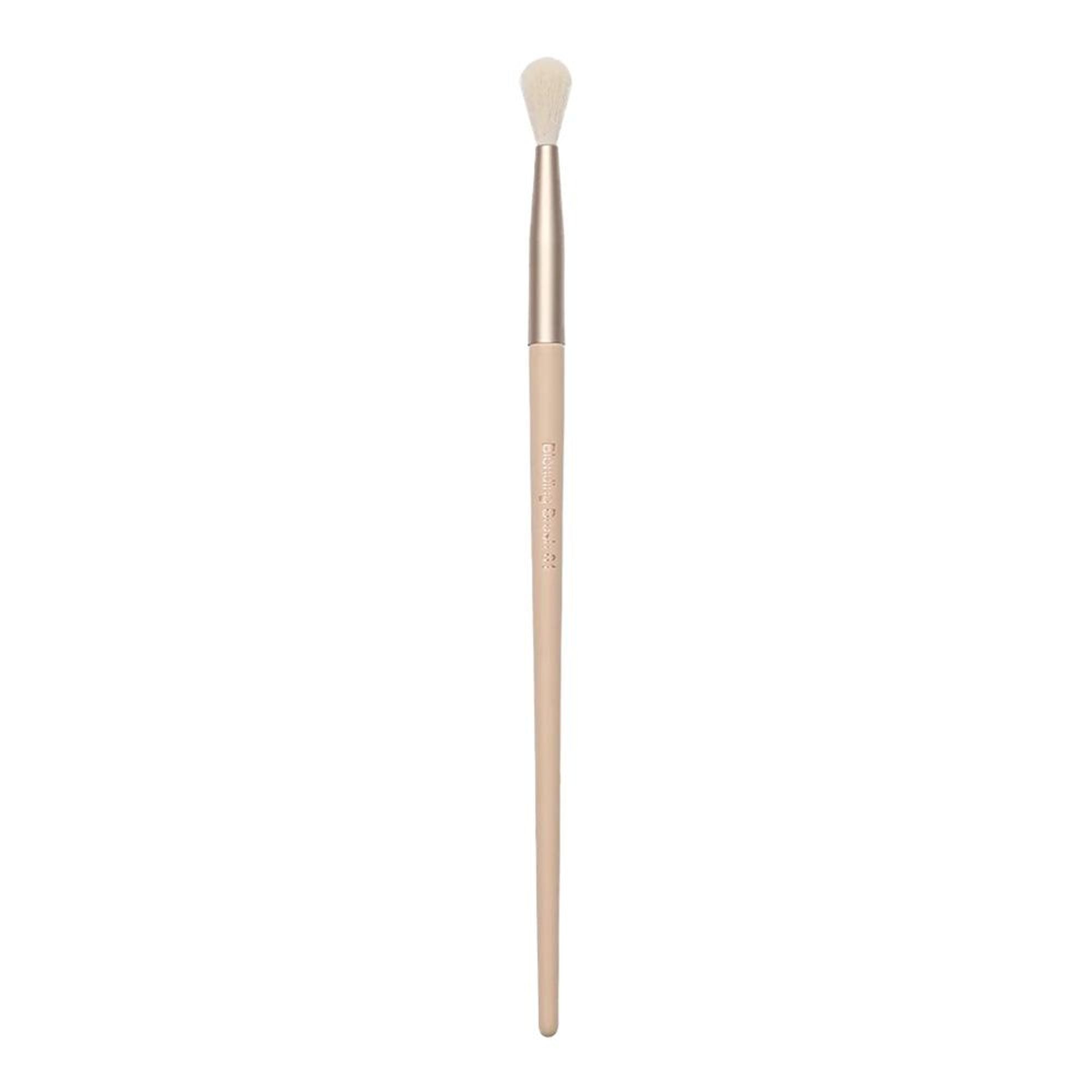 Milagro Beauty Blending Brush 61 - Distacart