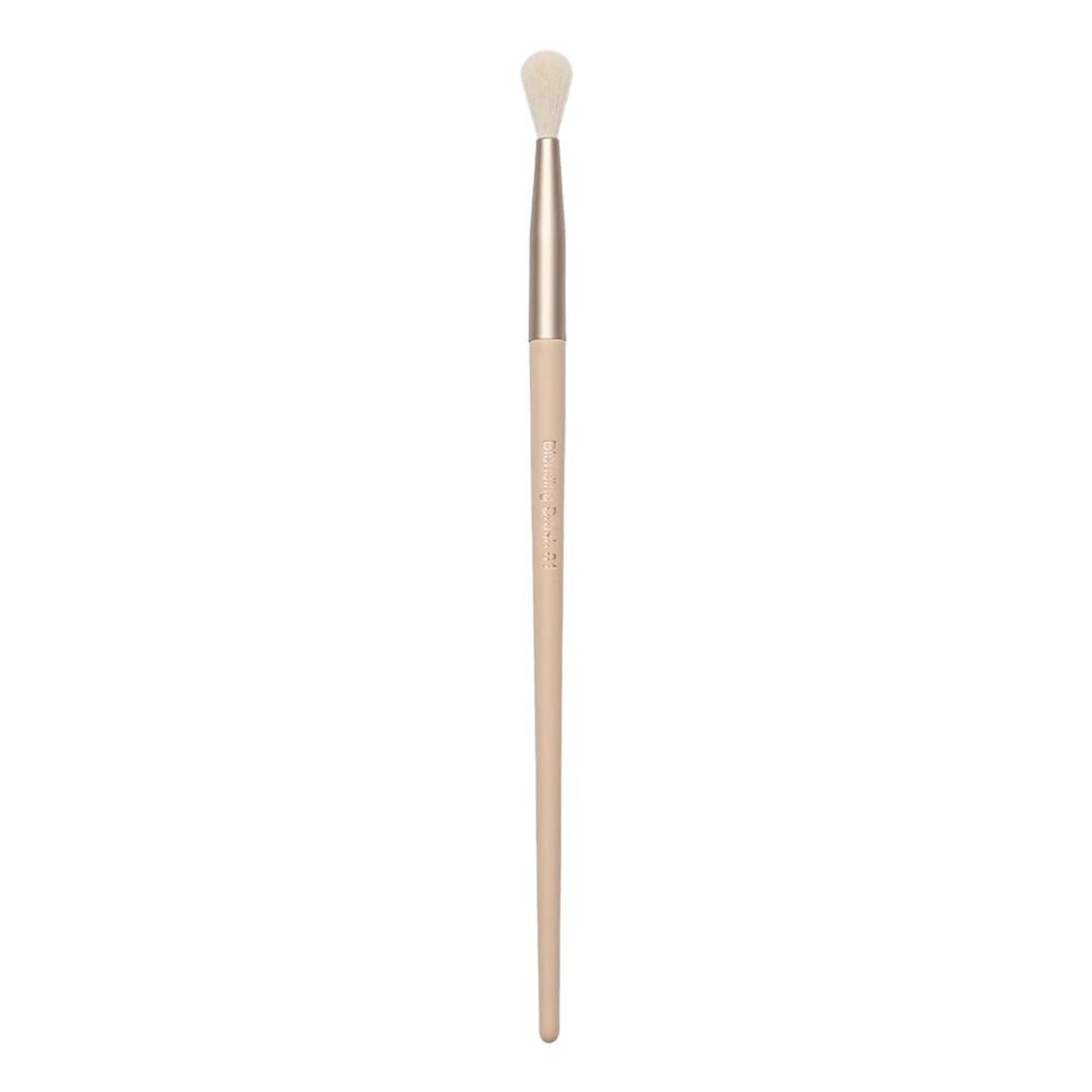 Milagro Beauty Blending Brush 62 - Distacart