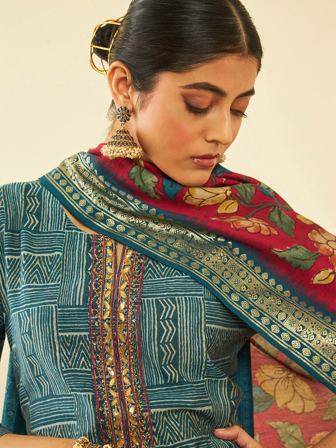 Soch Geometric Printed Regular Sequinned Kurta With Palazzos & Dupatta - Distacart