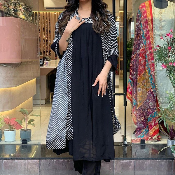 Kalini Ethnic Motifs Yoke Design Thread Work Detailed A-Line Kurta & Trouser With Dupatta - Distacart