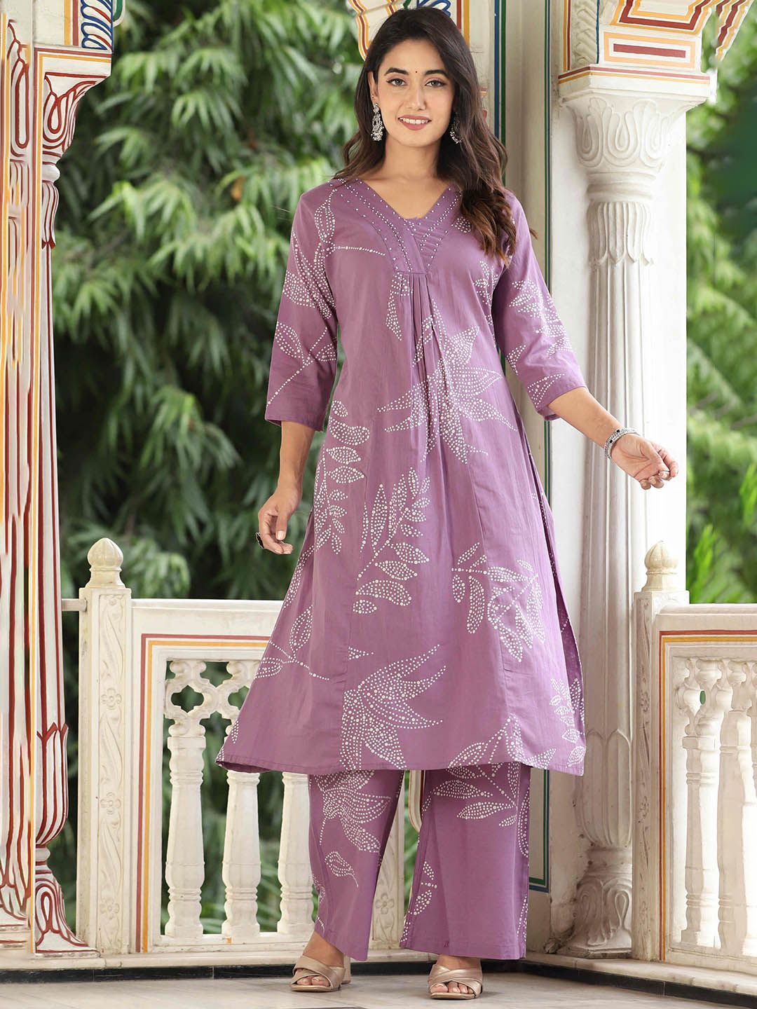 Kalini Women Printed Regular Kurta with Palazzos - Distacart