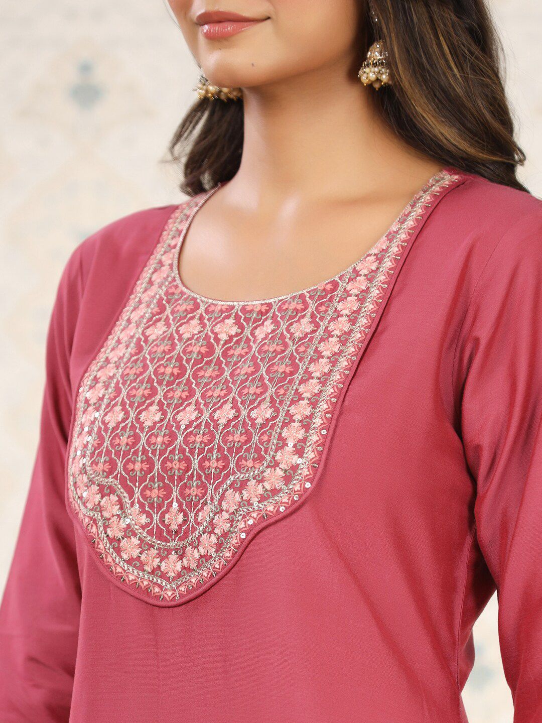 Ode by House of Pataudi Floral Embroidered Kurta - Distacart