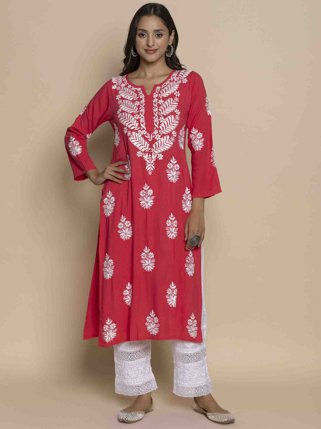 HOUSE OF KARI Floral Chikankari Embroidered Notched Round Neck Straight Kurta - Distacart