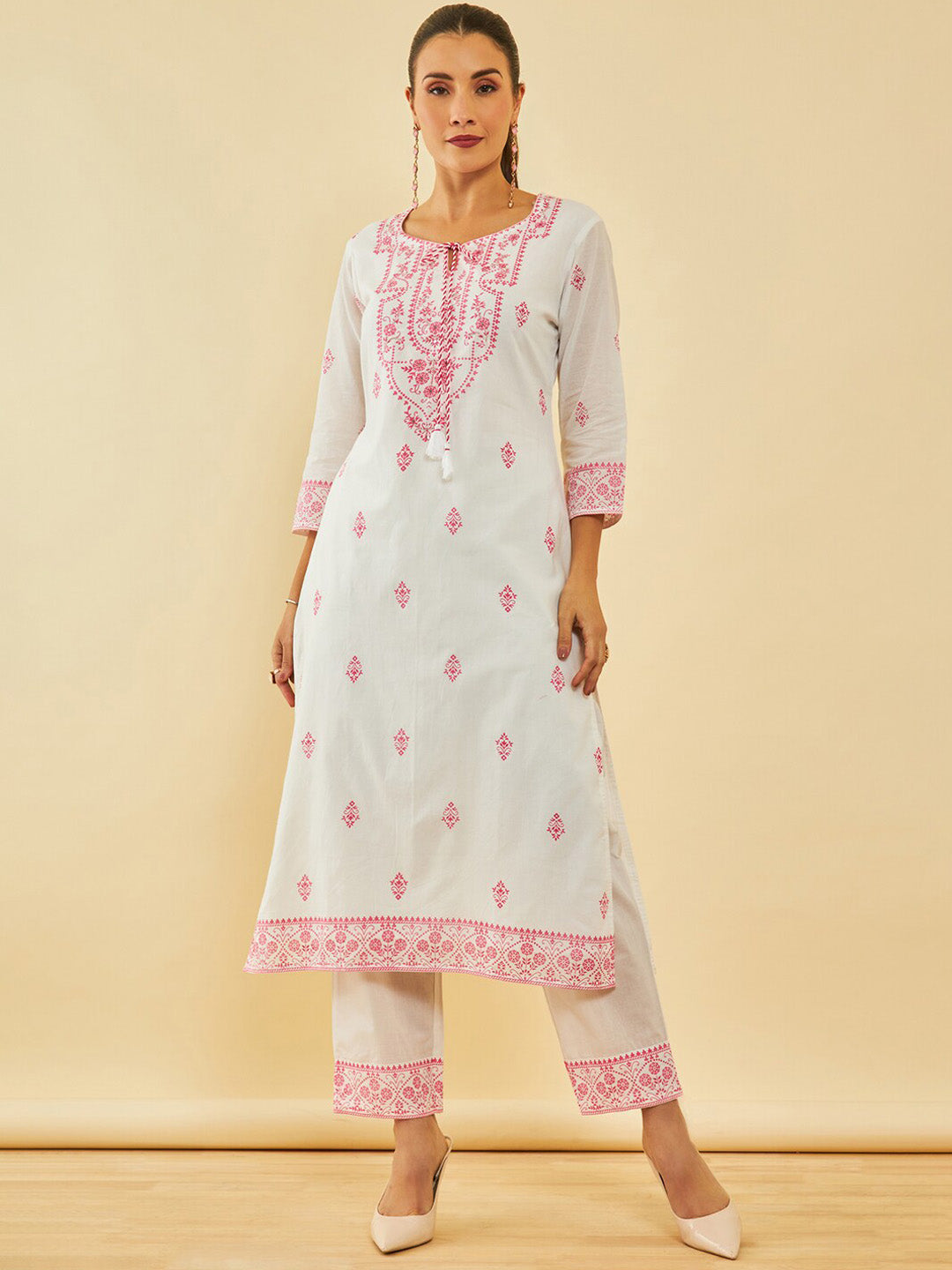 Soch White & Pink Floral Printed Pure Cotton Straight Kurta With Trousers & Dupatta - Distacart
