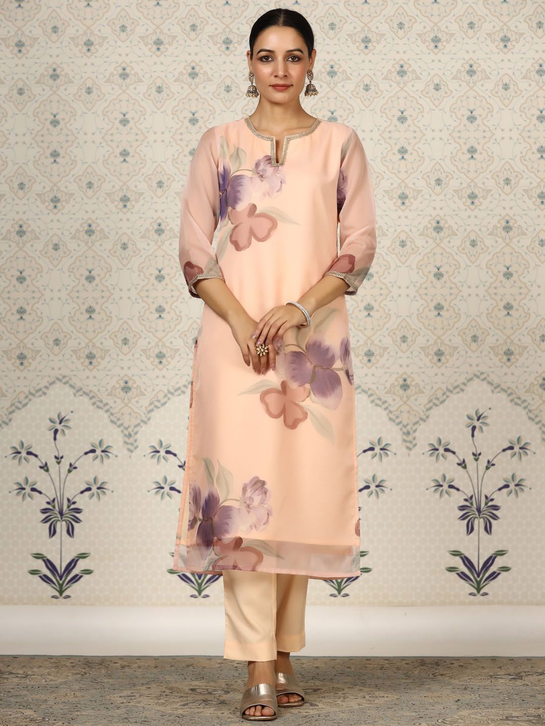 Ode by House of Pataudi Floral Printed Regular Kurta With Trousers & Dupatta - Distacart