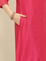 Thumbnail for Ode by House of Pataudi Women Fuchsia Pink Solid Rozana Kurta - Distacart