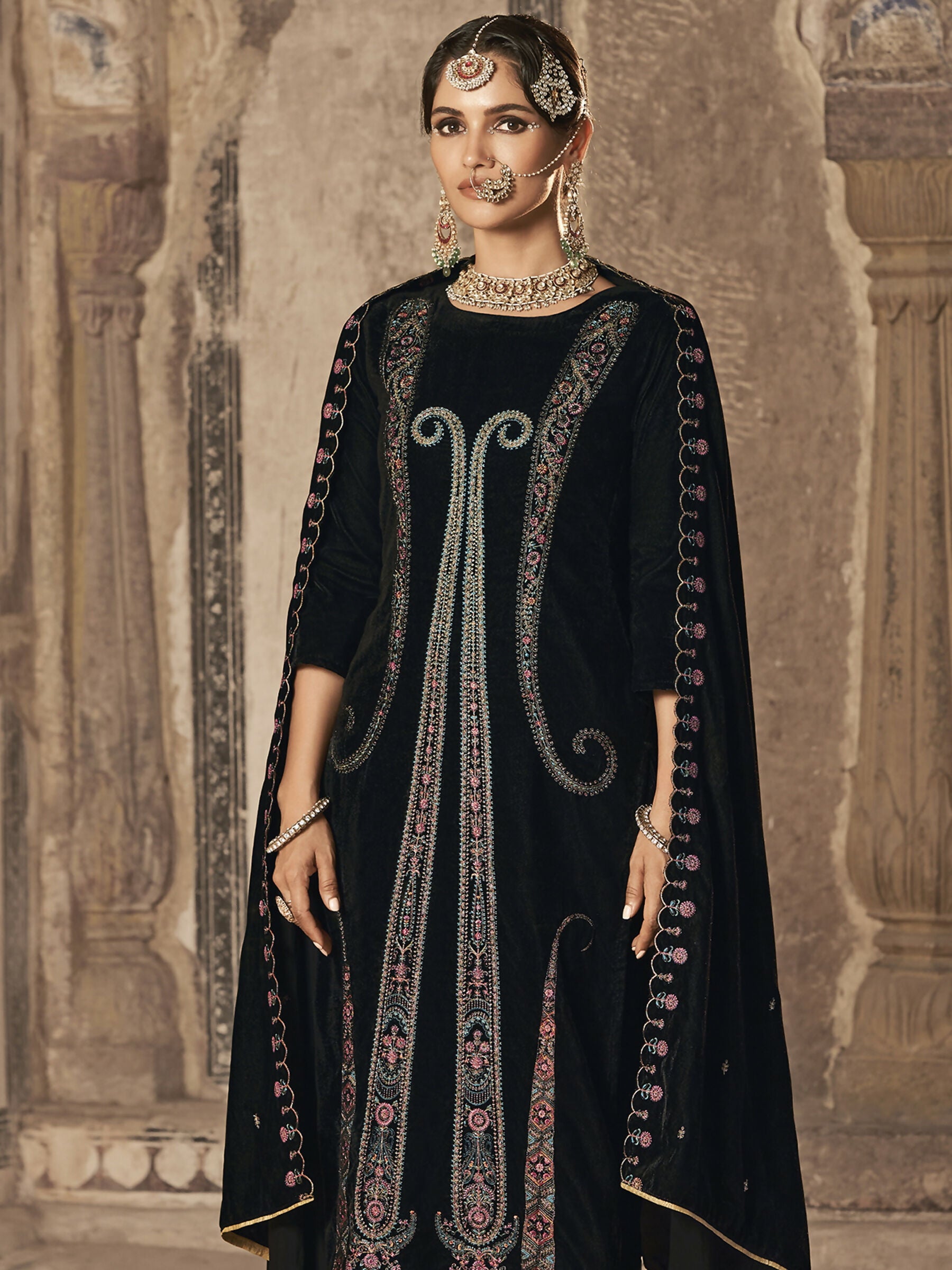 Jyoti Fashion Women's Black Velvet Floral Resham Thread with Jari work Kurta with Trouser & Dupatta - Distacart