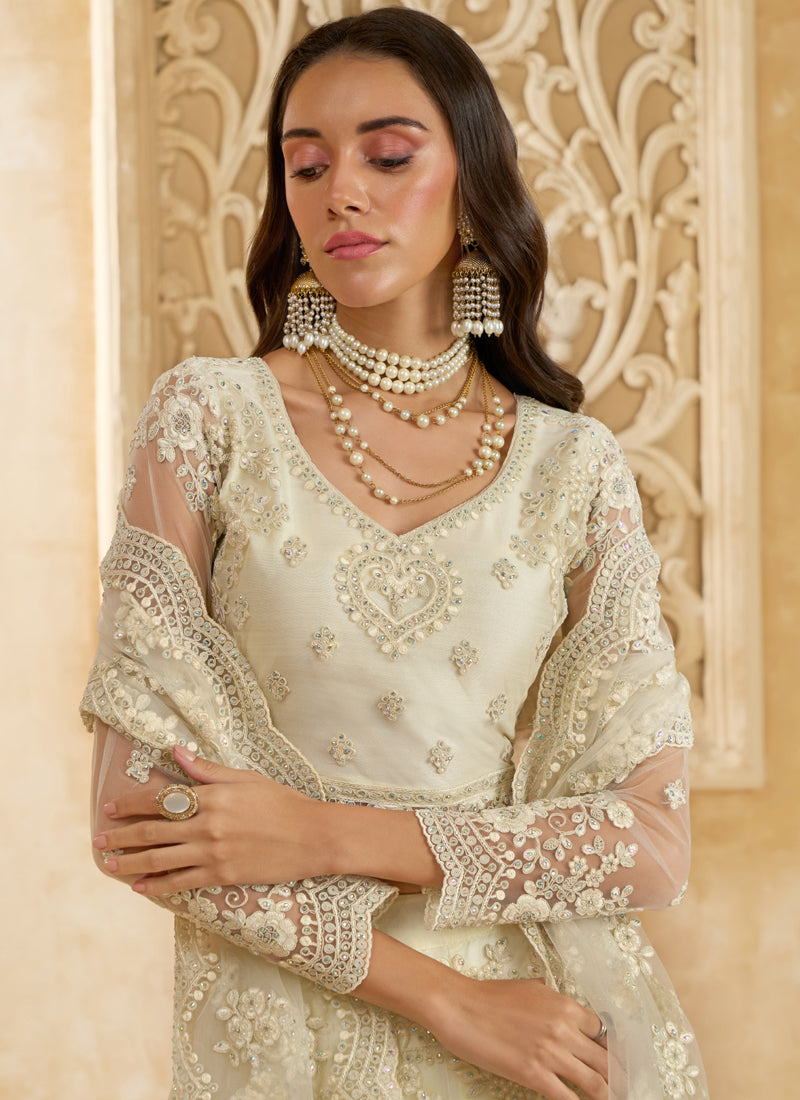 Vegaa Fashion Off White Net Thread Work Wedding Lehenga