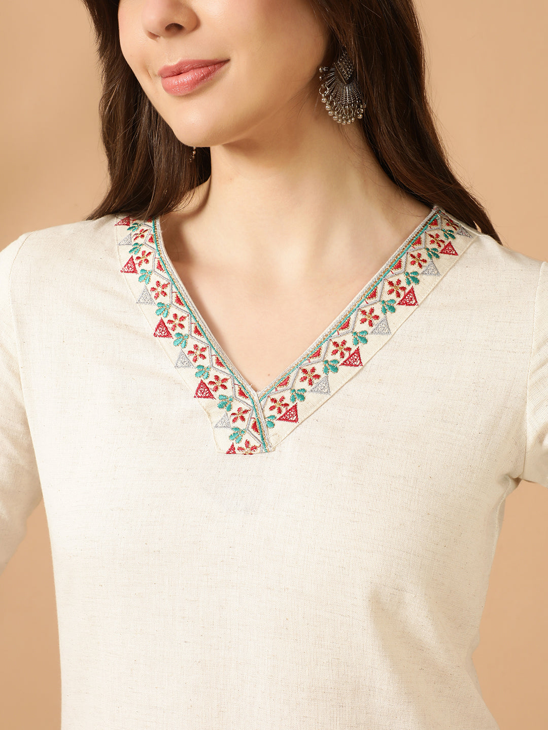 Antaran Off White Cotton Flex Embroidered Tunic - Distacart