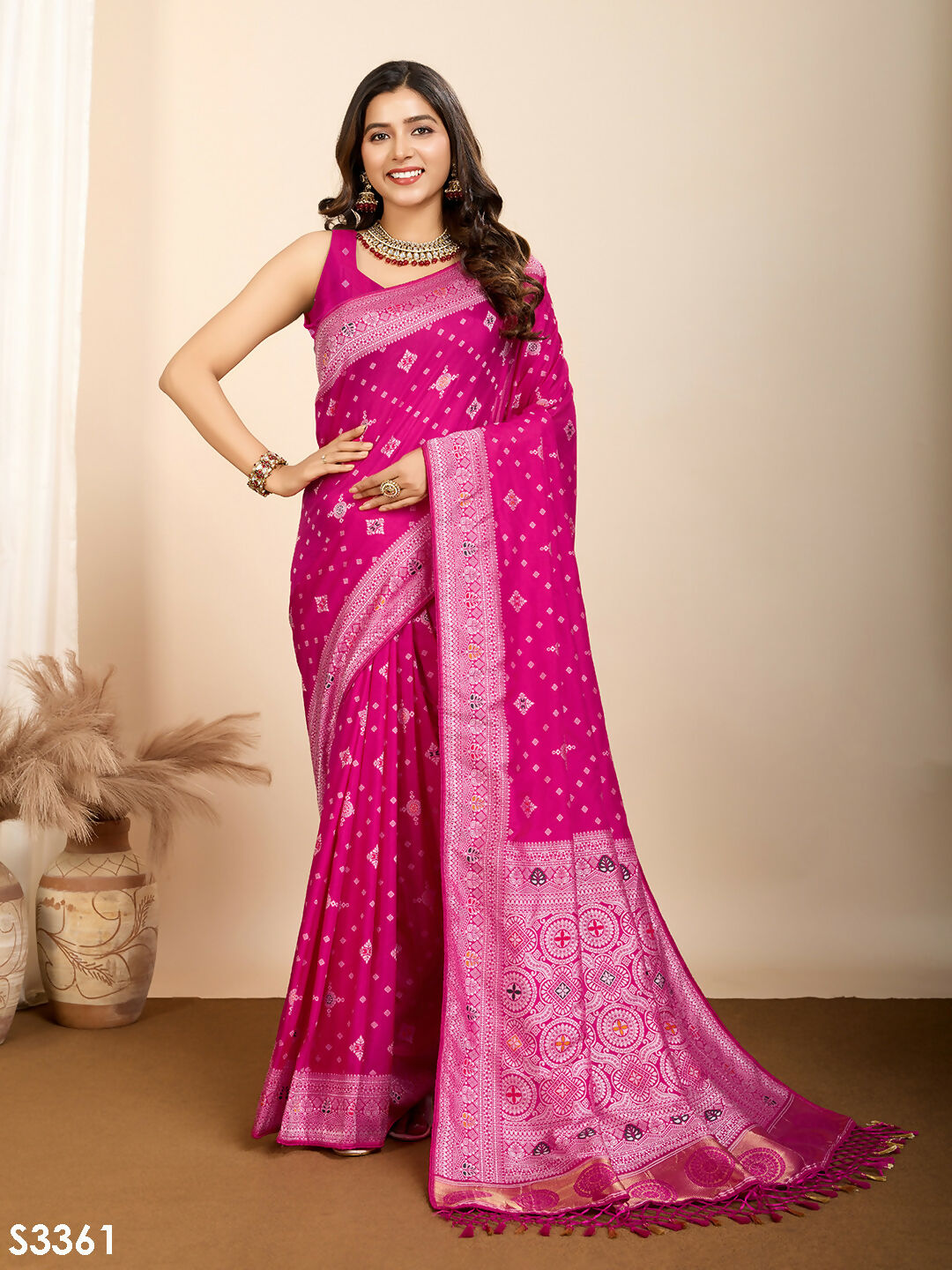 s3361-01_54306341599_o