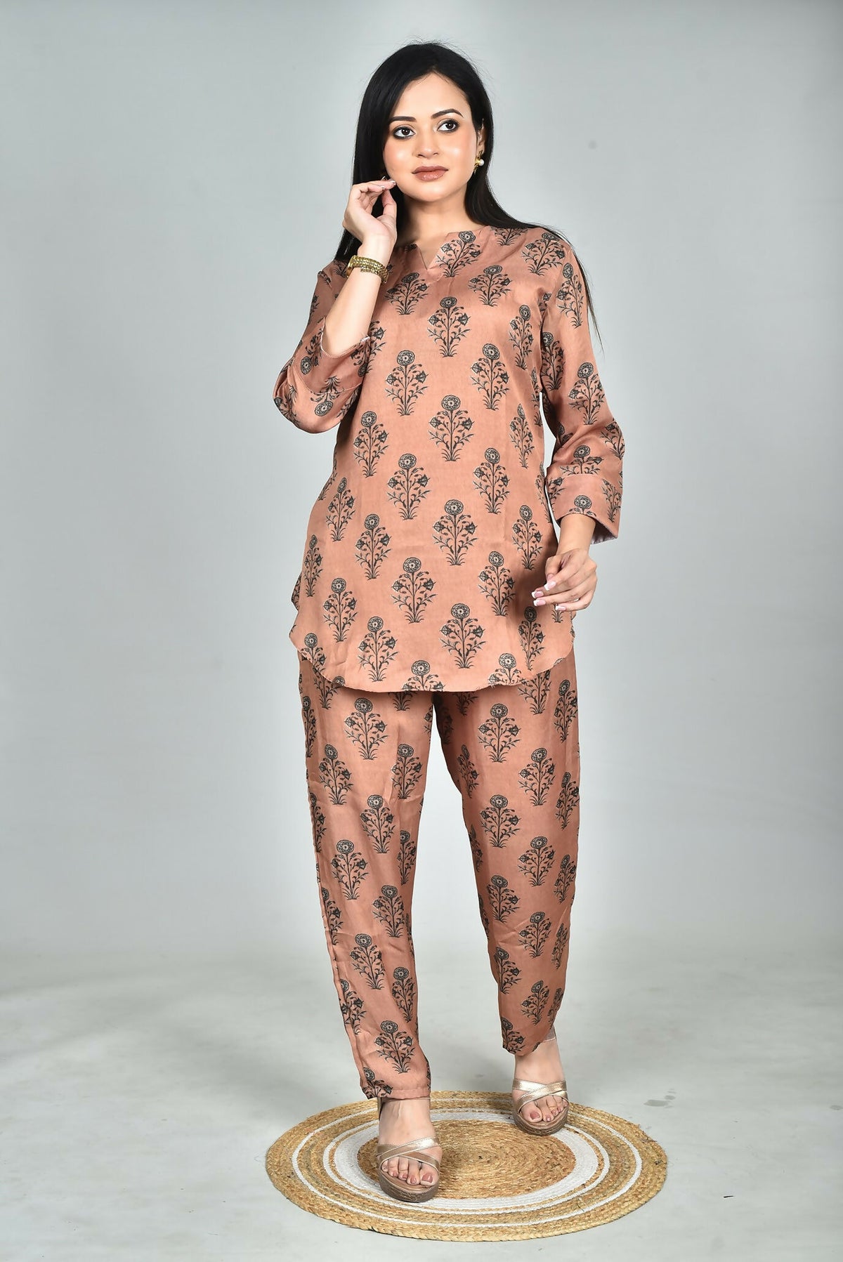 Morchari Digital Print Semi Muslin Co-Ord Set Top & Trouser-Multicolor