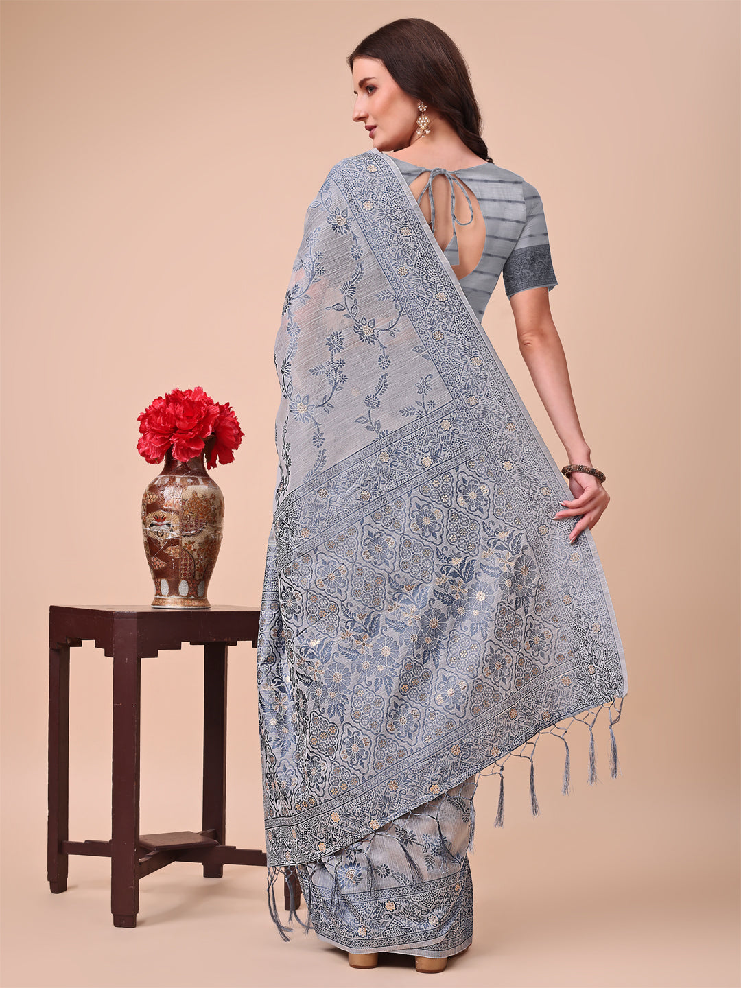 Aanika Women Grey Cotton Saree With UnStiched Blouse - Distacart