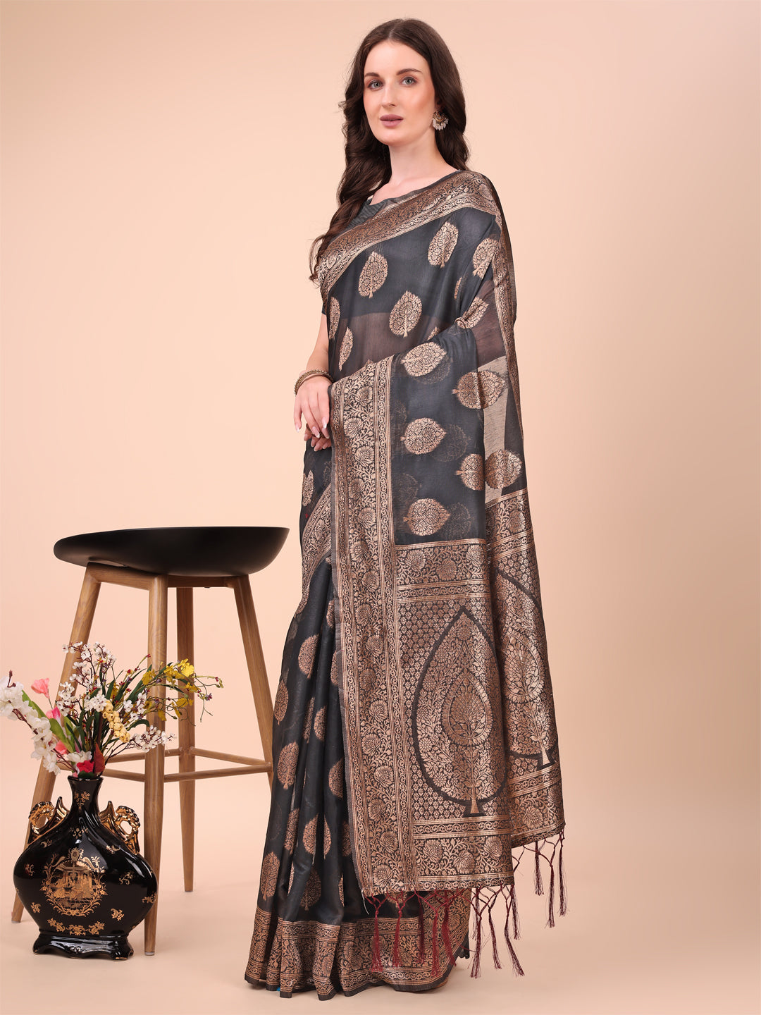 Aanika Women Black Cotton Saree With UnStiched Blouse - Distacart