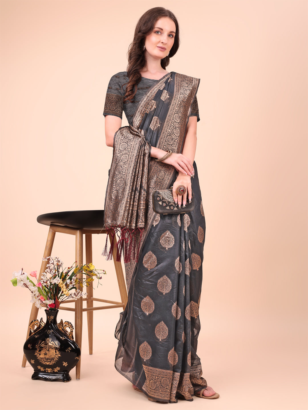 Aanika Women Black Cotton Saree With UnStiched Blouse - Distacart