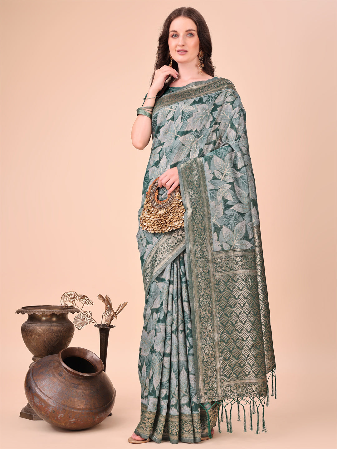 Aanika Women Green Cotton Saree With UnStiched Blouse - Distacart