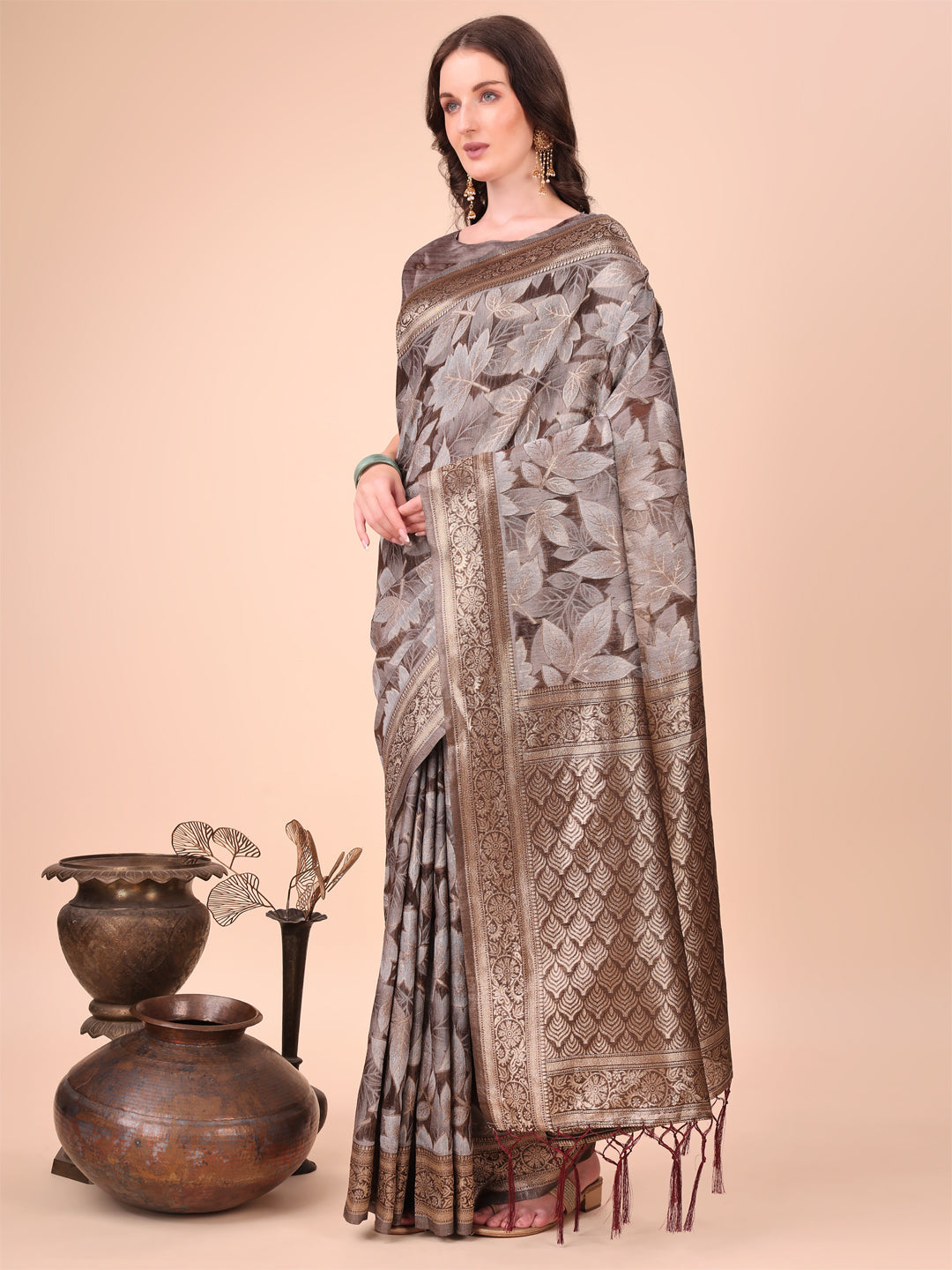 Aanika Women Brown Cotton Saree With UnStiched Blouse - Distacart