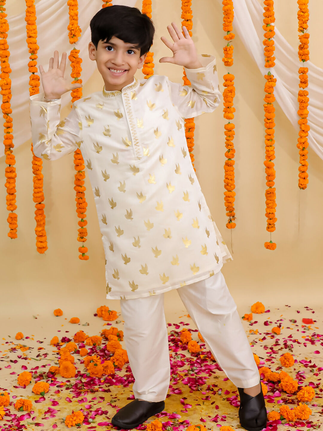 Lil Drama Mishti Off White Kurta and Pyjama For Boys