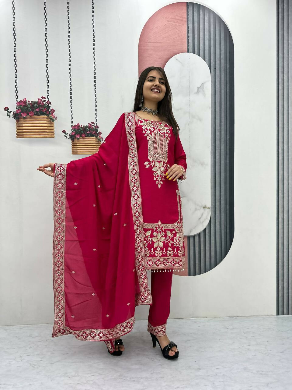Teeya Creation Womens New Wedding Wear Heavy Embroidery Thread Work Kurta Set - Dista