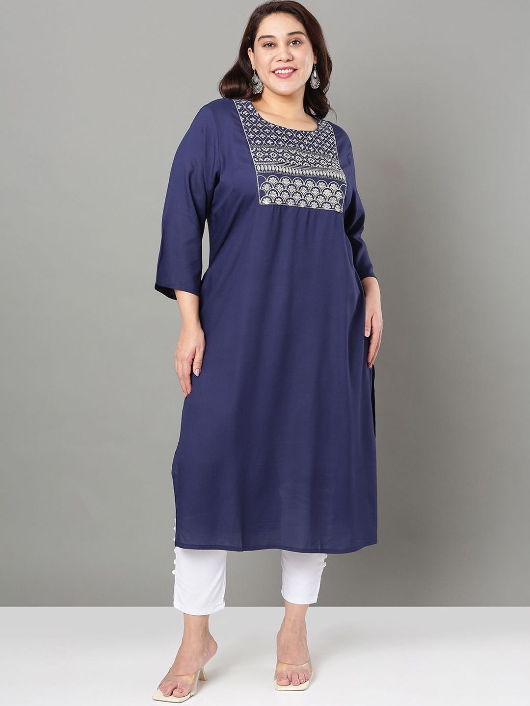 Sztori Floral Embroidered Yoke Design Thread Work Straight Kurta - Distacart