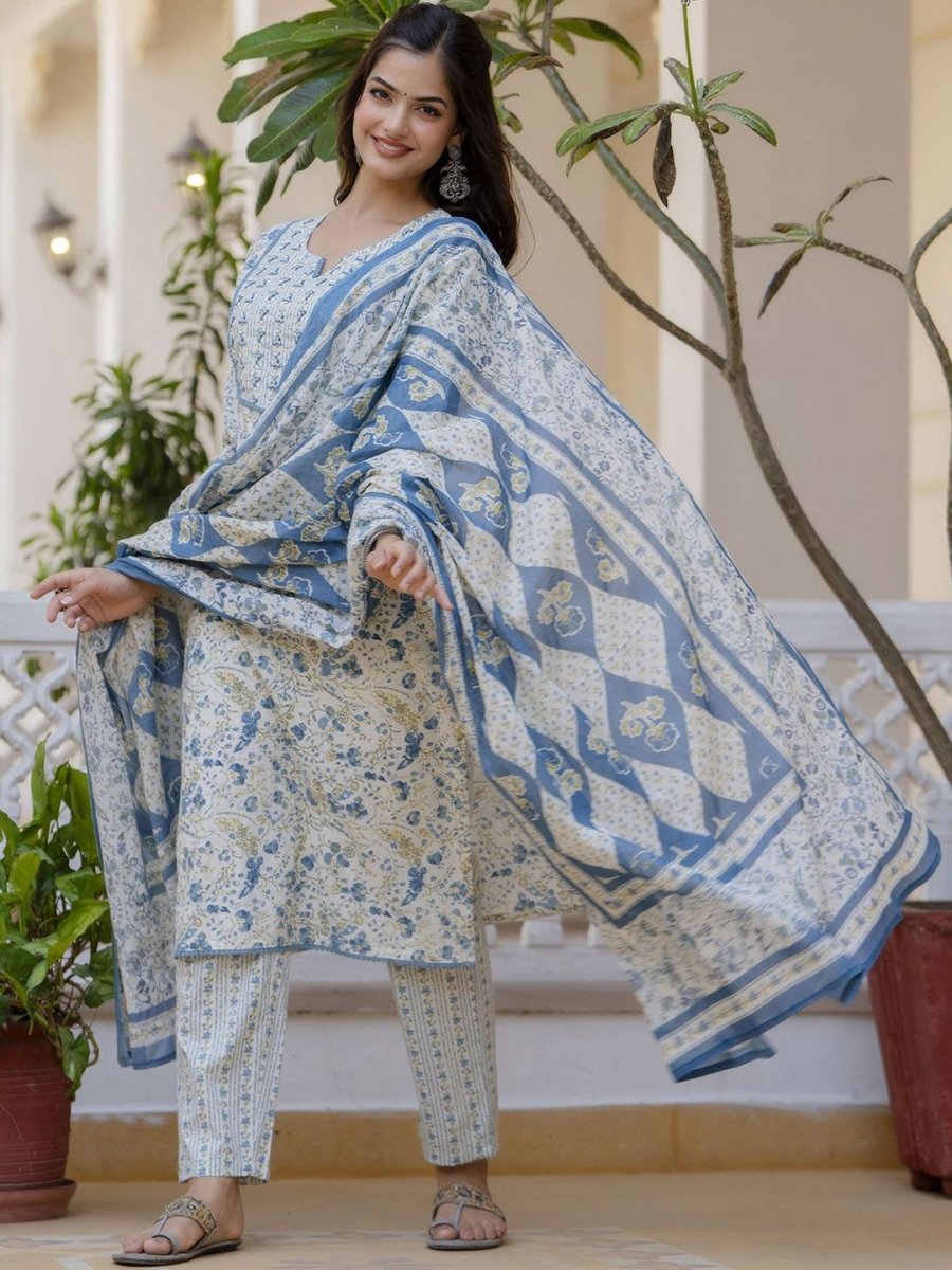 Anouk Women Floral Printed Regular Aari Work Pure Cotton Kurta with Trousers & With Dupatta