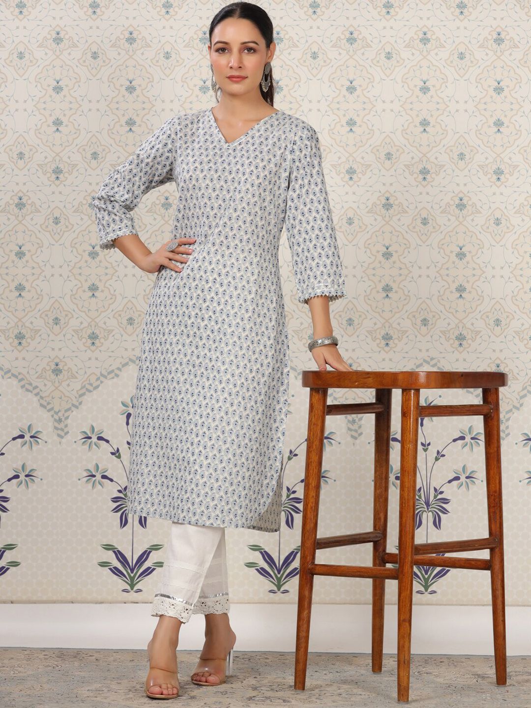 Ode by House of Pataudi Floral Printed Straight Pure Cotton Kurta - Distacart