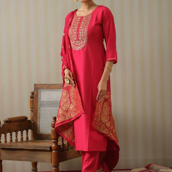Ode by House of Pataudi Pink Ethnic Motifs Straight Kurta & Trousers With Dupatta - Distacart
