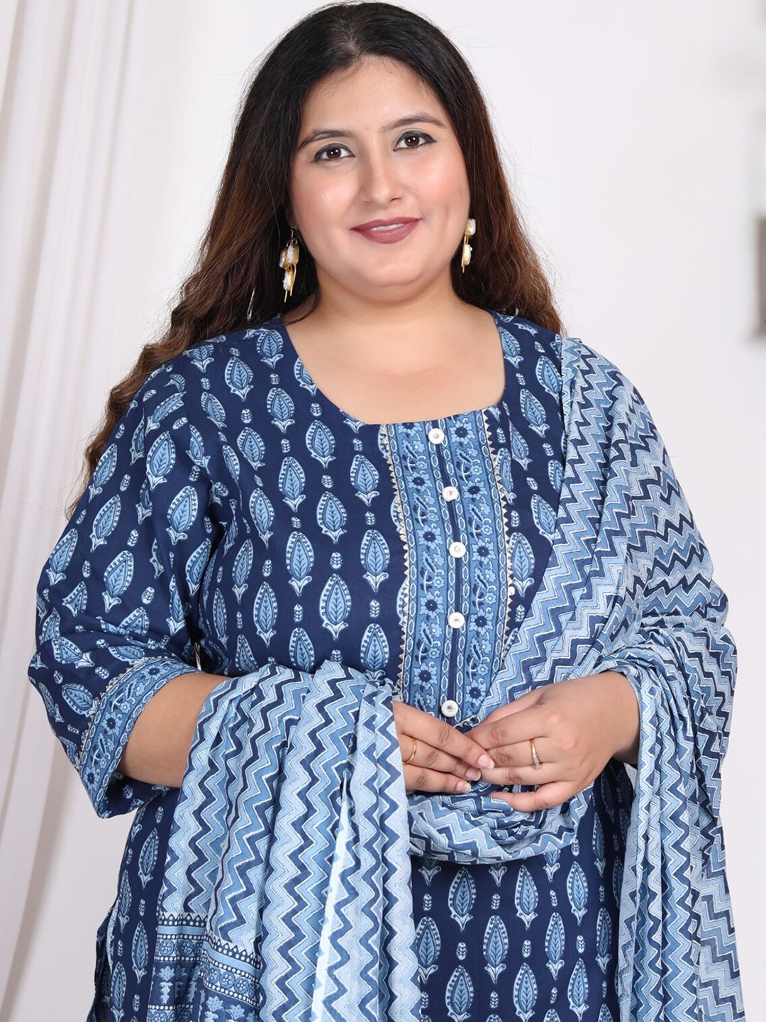 Swasti Floral Printed Regular Sequinned Pure Cotton Kurta with Trousers & With Dupatta - Distacart